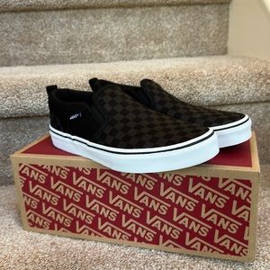 Vans Asher Slip On Sneakers